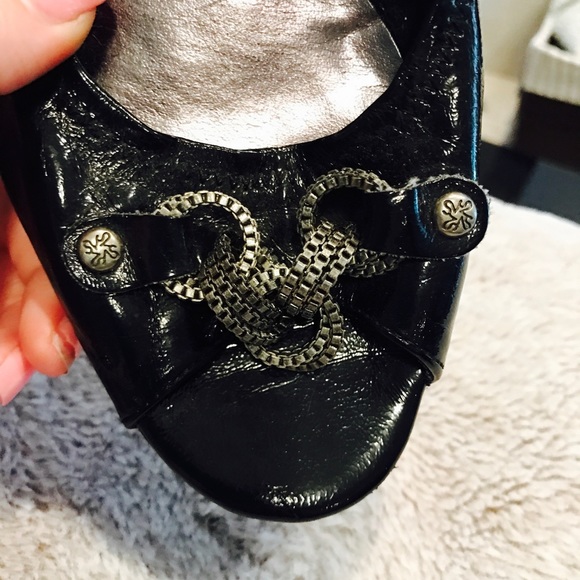 Flats - Picture 4 of 6